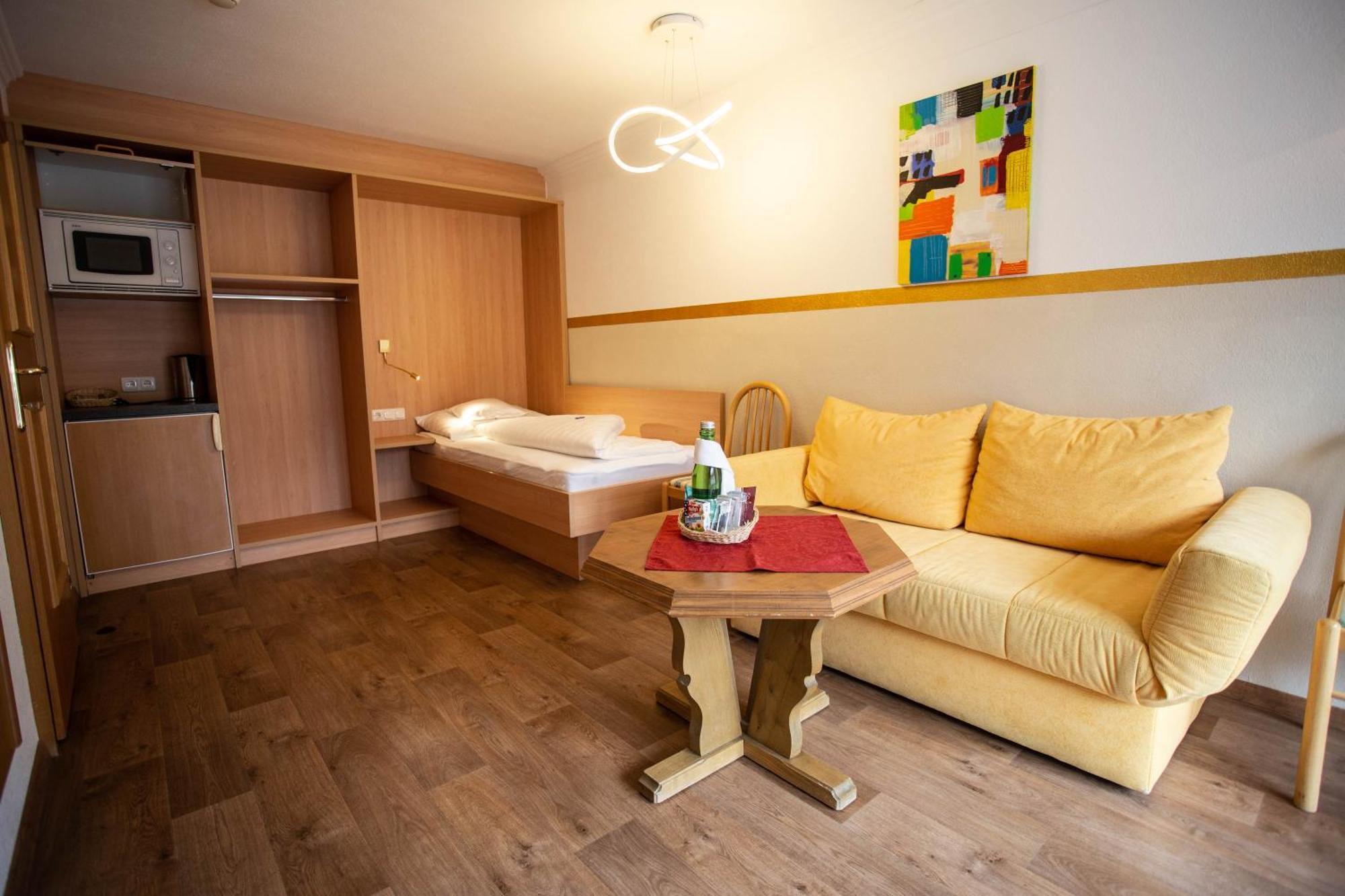 Hotel ايشجل الغرفة الصورة